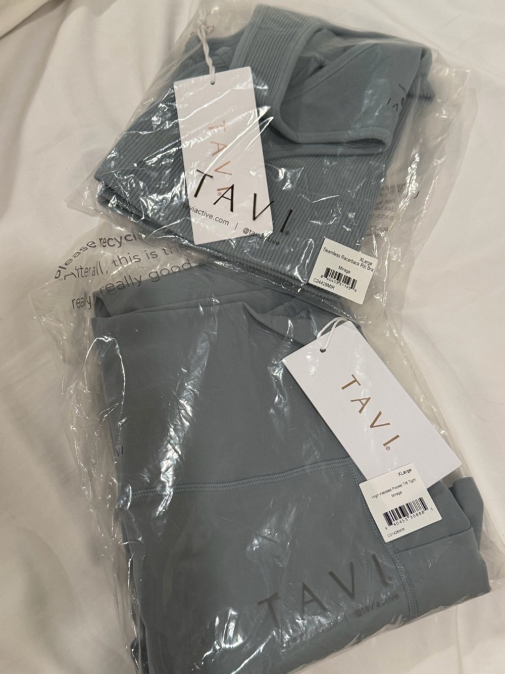 🆕 Light Blue Activewear Sports Bra + Leggings Set (XL)